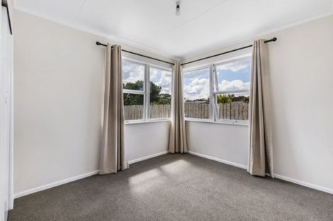 Photo of property in 108 Collins Road, Melville, Hamilton, 3206
