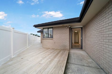 Photo of property in 7 Anna Lane, Glen Eden, Auckland, 0602