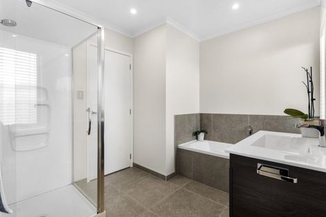 Photo of property in 11 Saltmarsh Road, Hobsonville, Auckland, 0616