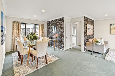 Photo of property in 2a Dan Bryant Place, Pukekohe, 2120