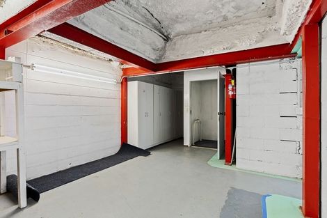 Photo of property in 219 Devon Street West, New Plymouth, 4310