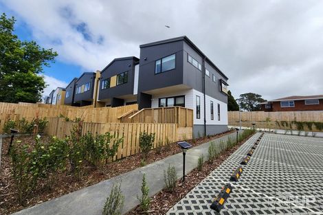 Photo of property in 15/241 Don Buck Road, Massey, Auckland, 0614