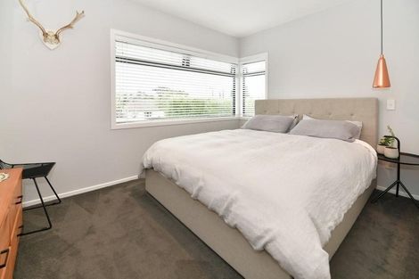 Photo of property in 1/30 John Jennings Drive, Oteha, Auckland, 0632