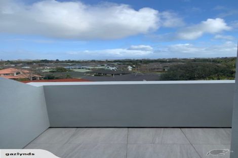 Photo of property in 62d Rototuna Road, Rototuna, Hamilton, 3210