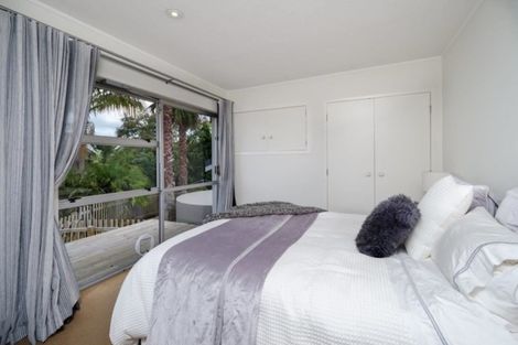 Photo of property in 79 Tawa Road, Kumeu, 0891