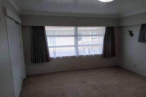 Photo of property in 5 Thomas Road, Mangere, Auckland, 2022