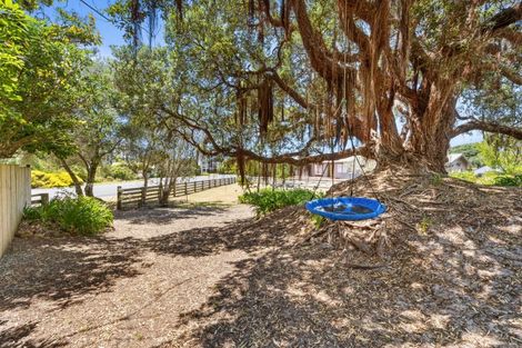 Photo of property in 12 Moir Point Road, Mangawhai Heads, Mangawhai, 0505