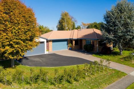 Photo of property in 1 Shadbolt Drive, Leamington, Cambridge, 3432