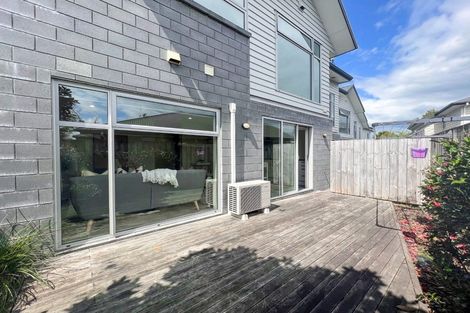 Photo of property in 1/215 Massey Street, Frankton, Hamilton, 3204