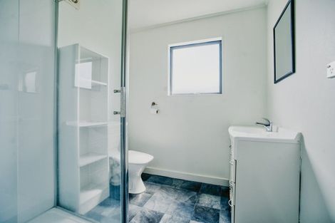 Photo of property in 18 Johnson Street, Milton, 9220