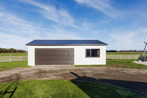 Photo of property in 891 Milson Line, Newbury, Palmerston North, 4775