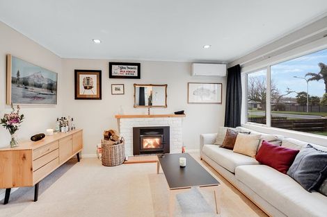 Photo of property in 112 Thornton Road, Cambridge, 3434