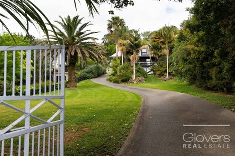 Photo of property in 22 Rimu Road, Oratia, Auckland, 0604
