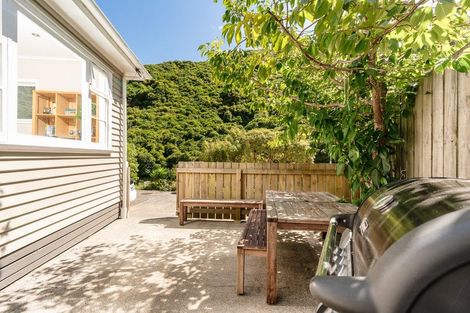 Photo of property in 489 Ohiro Road, Brooklyn, Wellington, 6021