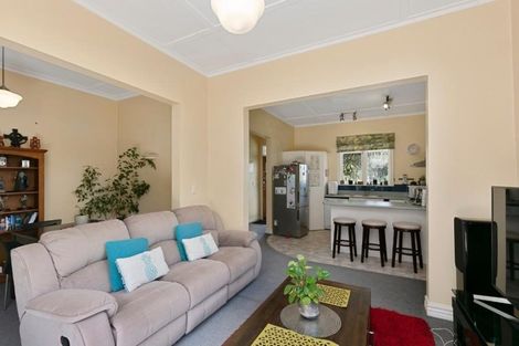 Photo of property in 30 Luxford Street, Berhampore, Wellington, 6023