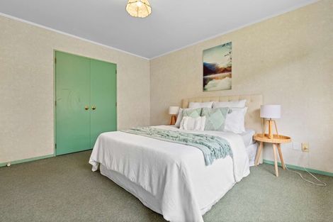 Photo of property in 28 Sunvale Place, Gate Pa, Tauranga, 3112