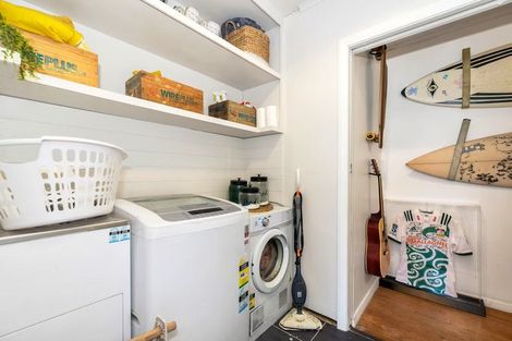 Photo of property in 15 Matthews Crescent, Melville, Hamilton, 3206