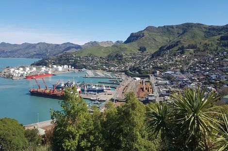 Photo of property in 6 Gilmour Terrace, Lyttelton, 8082