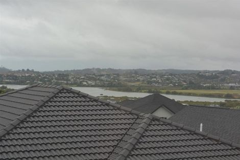 Photo of property in 11 Harvest Avenue, Orewa, 0931