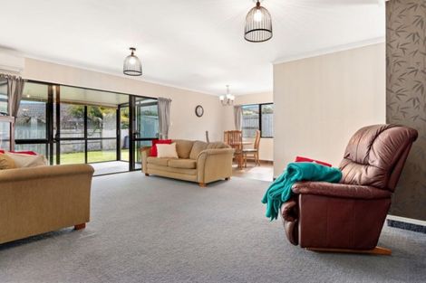 Photo of property in 8 Kestrel Avenue, Welcome Bay, Tauranga, 3112