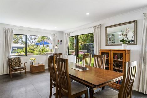 Photo of property in 1/45 Weatherly Road, Torbay, Auckland, 0630