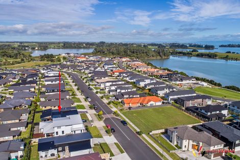 Photo of property in 300 Harbourside Drive, Karaka, Papakura, 2113