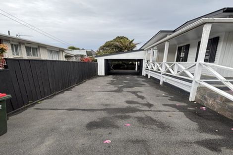 Photo of property in 44 Kings Crescent, Hutt Central, Lower Hutt, 5010