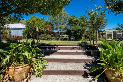 Photo of property in 26 Weka Place, Picton, 7220