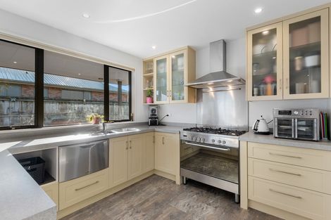 Photo of property in 1 White Hart Lane, Mosgiel, 9024