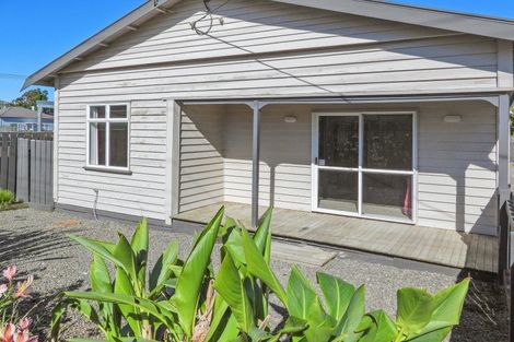 Photo of property in 55 Johnston Street, Foxton, 4814