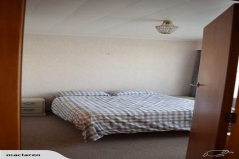 Photo of property in 2 Normanby Street, Fitzroy, New Plymouth, 4312