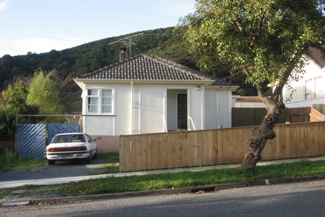 Photo of property in 56 Wilkie Crescent, Naenae, Lower Hutt, 5011