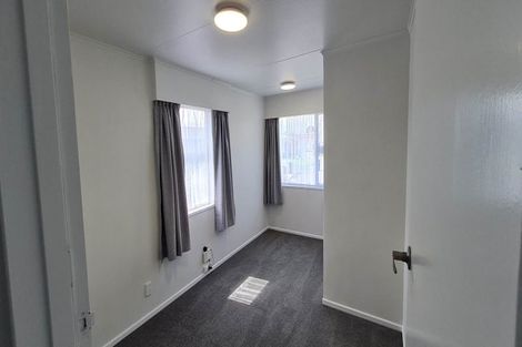 Photo of property in 3 Bruce Place, Highbury, Palmerston North, 4412