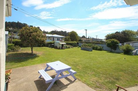 Photo of property in 28 Raglan Street, Oamaru North, Oamaru, 9400
