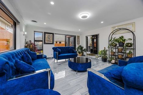 Photo of property in 29a Plumley Crescent, Mangere, Auckland, 2022