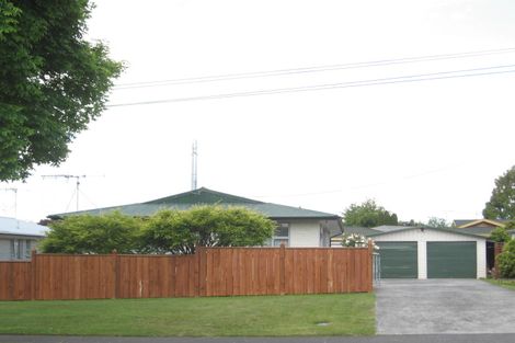 Photo of property in 154 Burns Street, Leamington, Cambridge, 3432