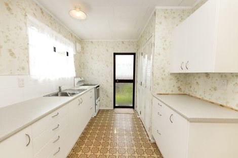 Photo of property in 2/151 Carrington Street, Lower Vogeltown, New Plymouth, 4310