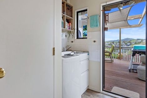 Photo of property in 26 Highcroft Place, Welcome Bay, Tauranga, 3112