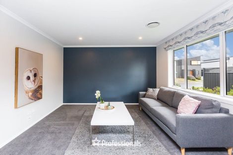 Photo of property in 107 Mawai Hakona Drive, Wallaceville, Upper Hutt, 5018