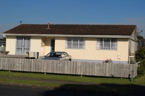 Photo of property in 221 Robertson Road, Mangere East, Auckland, 2024