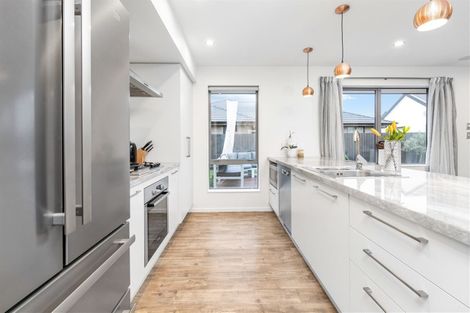 Photo of property in 32 Bradwell Crescent, Halswell, Christchurch, 8025