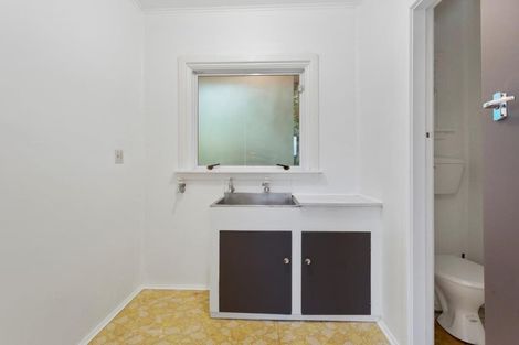 Photo of property in 114 Kerrs Road, Avonside, Christchurch, 8061