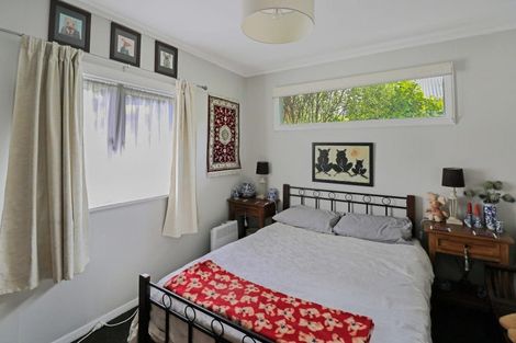 Photo of property in 68 Tawhai Street, Stokes Valley, Lower Hutt, 5019