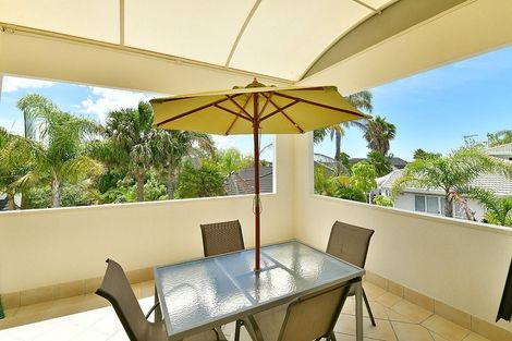 Photo of property in 8 Hobie Court, West Harbour, Auckland, 0618
