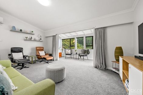 Photo of property in 32 Forest Road, Pinehaven, Upper Hutt, 5019