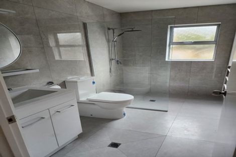 Photo of property in 46 Spinnaker Drive, Te Atatu Peninsula, Auckland, 0610