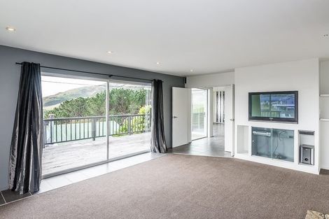 Photo of property in 86 Muri Road, Pukerua Bay, 5026