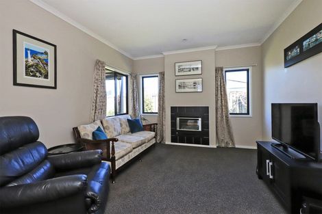 Photo of property in 8 Waitaki Way, Poraiti, Napier, 4112