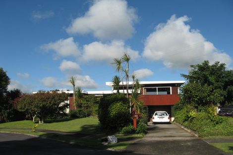 Photo of property in 11 Parkview Place, Pakuranga, Auckland, 2010