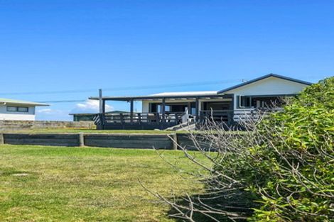 Photo of property in 167 Pukehina Parade, Pukehina, 3189